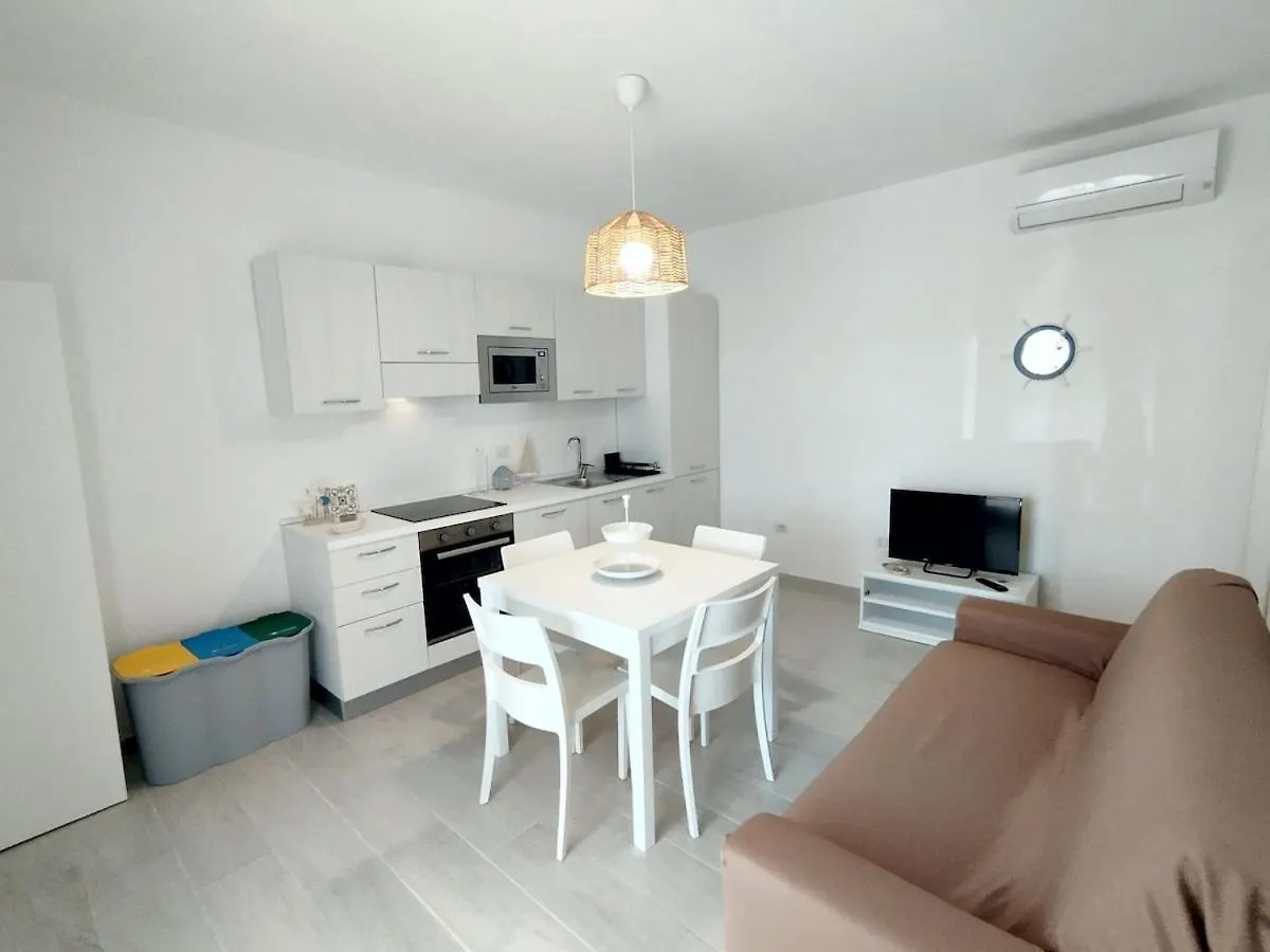 Mary G Apartment La Maddalena  Italy